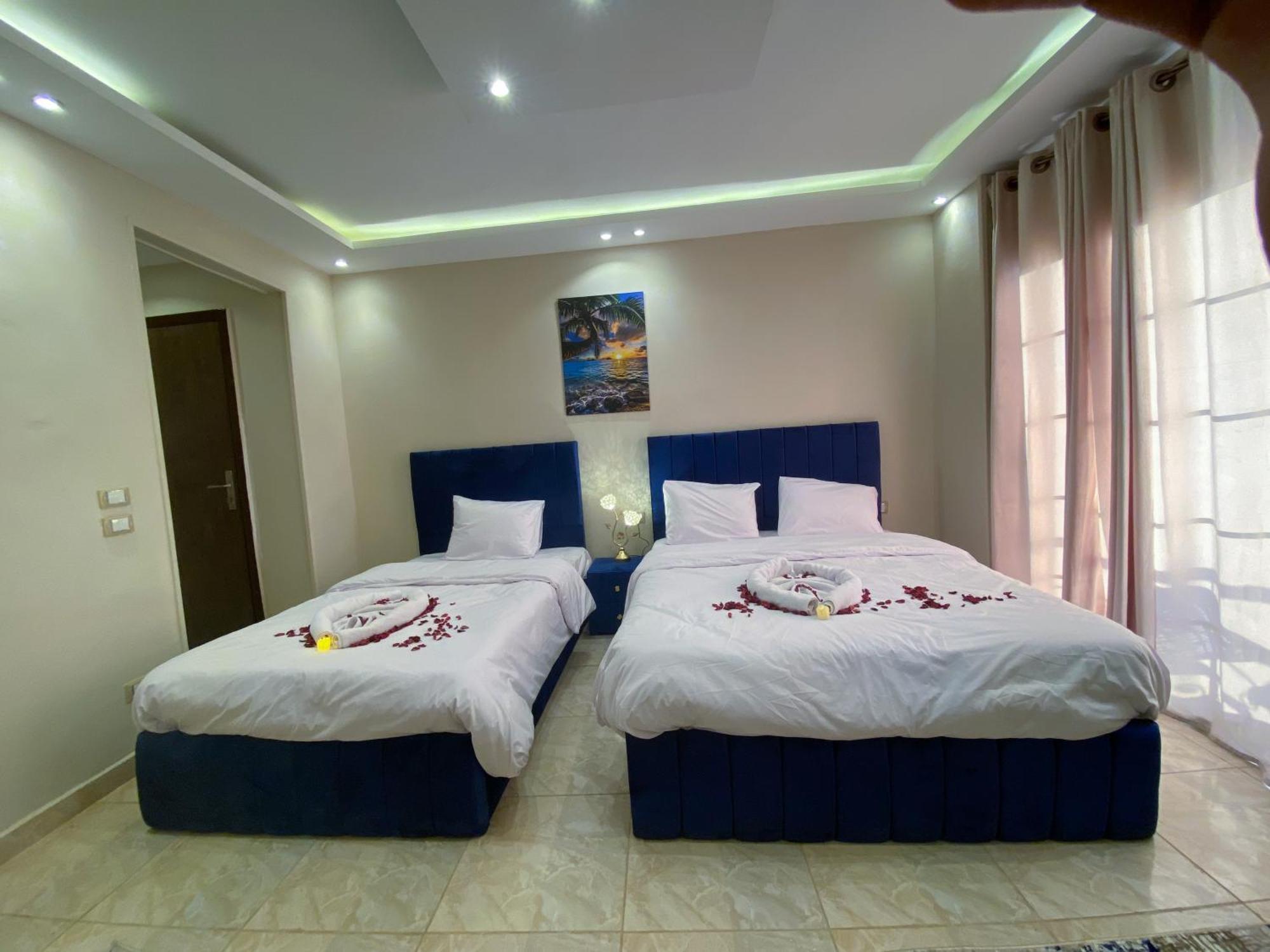 Young Pharaoh View Inn Кайро Екстериор снимка