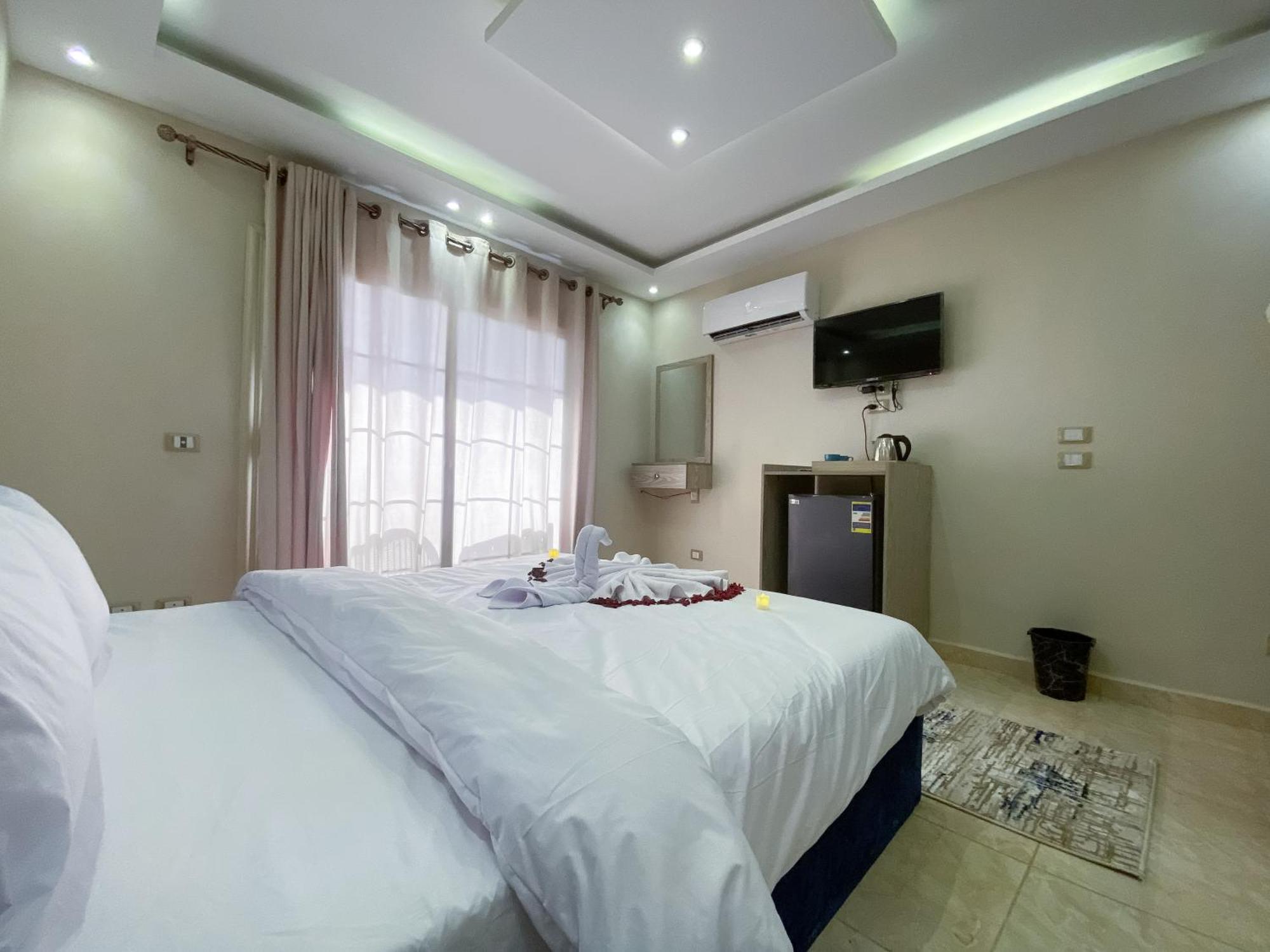 Young Pharaoh View Inn Кайро Екстериор снимка