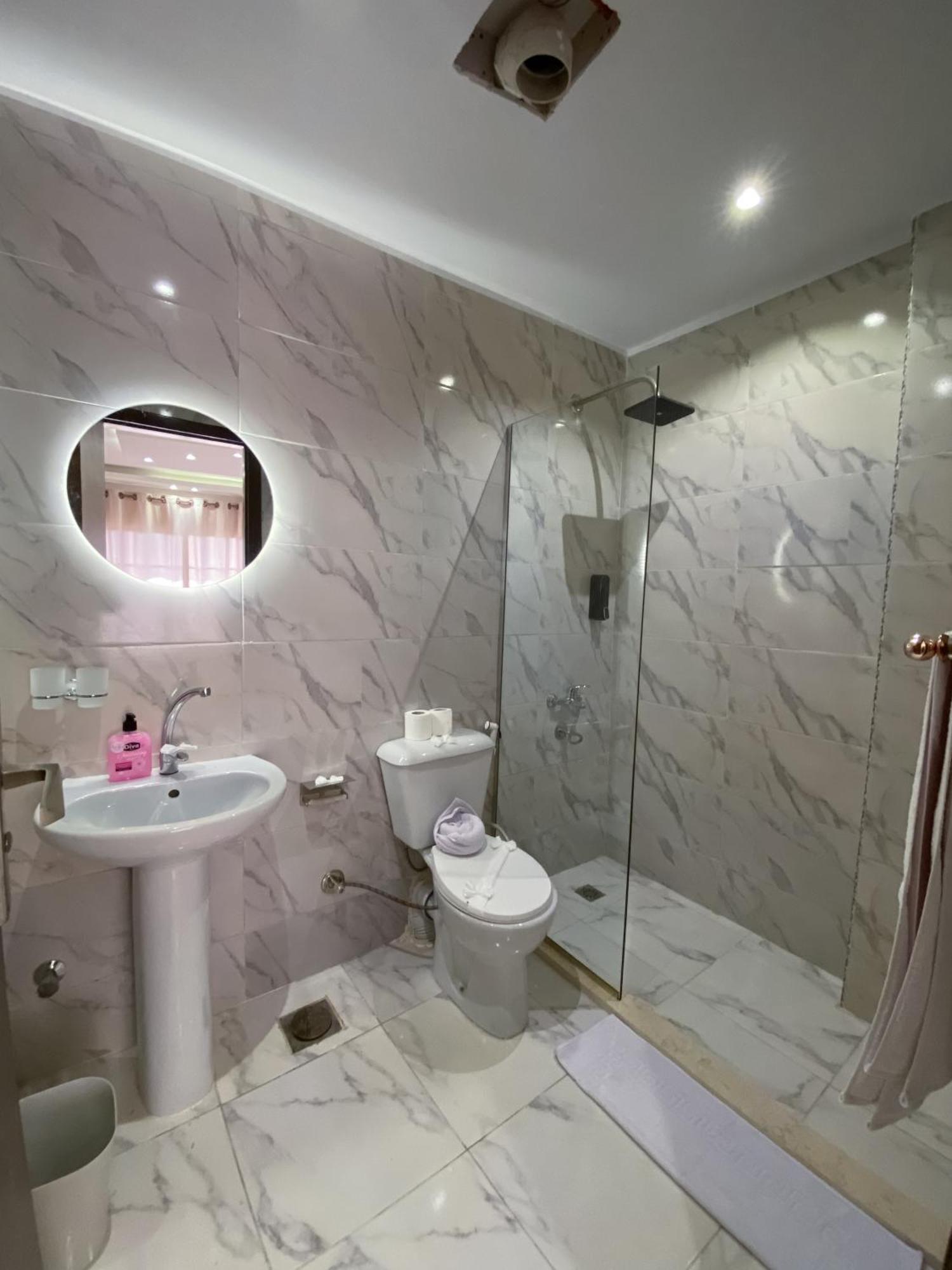 Young Pharaoh View Inn Кайро Екстериор снимка