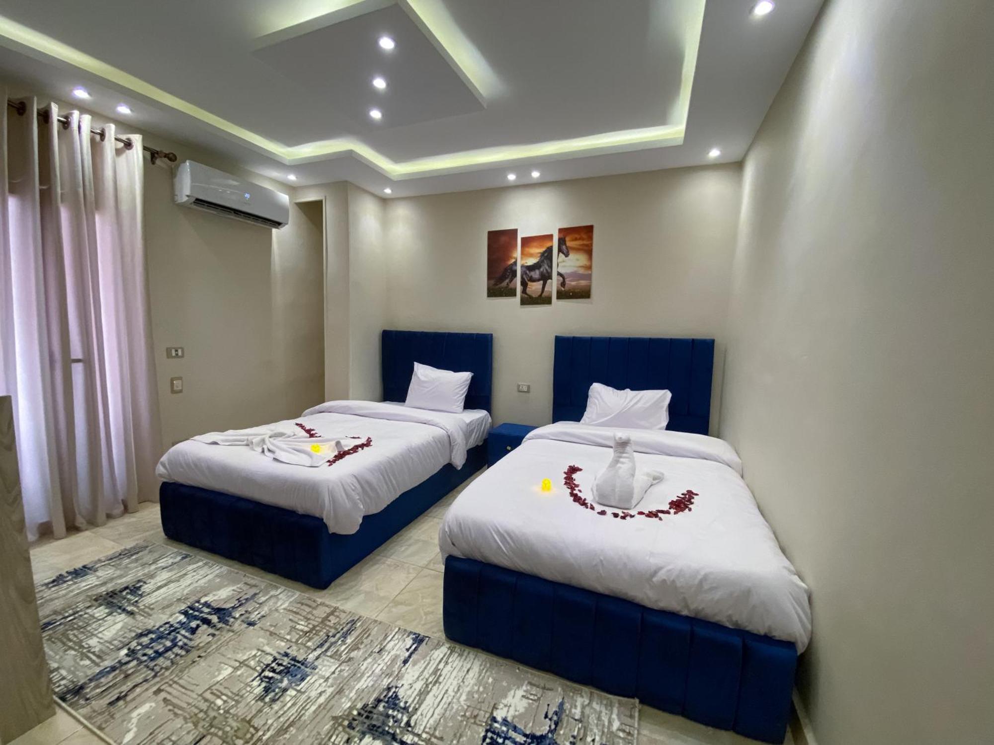 Young Pharaoh View Inn Кайро Екстериор снимка
