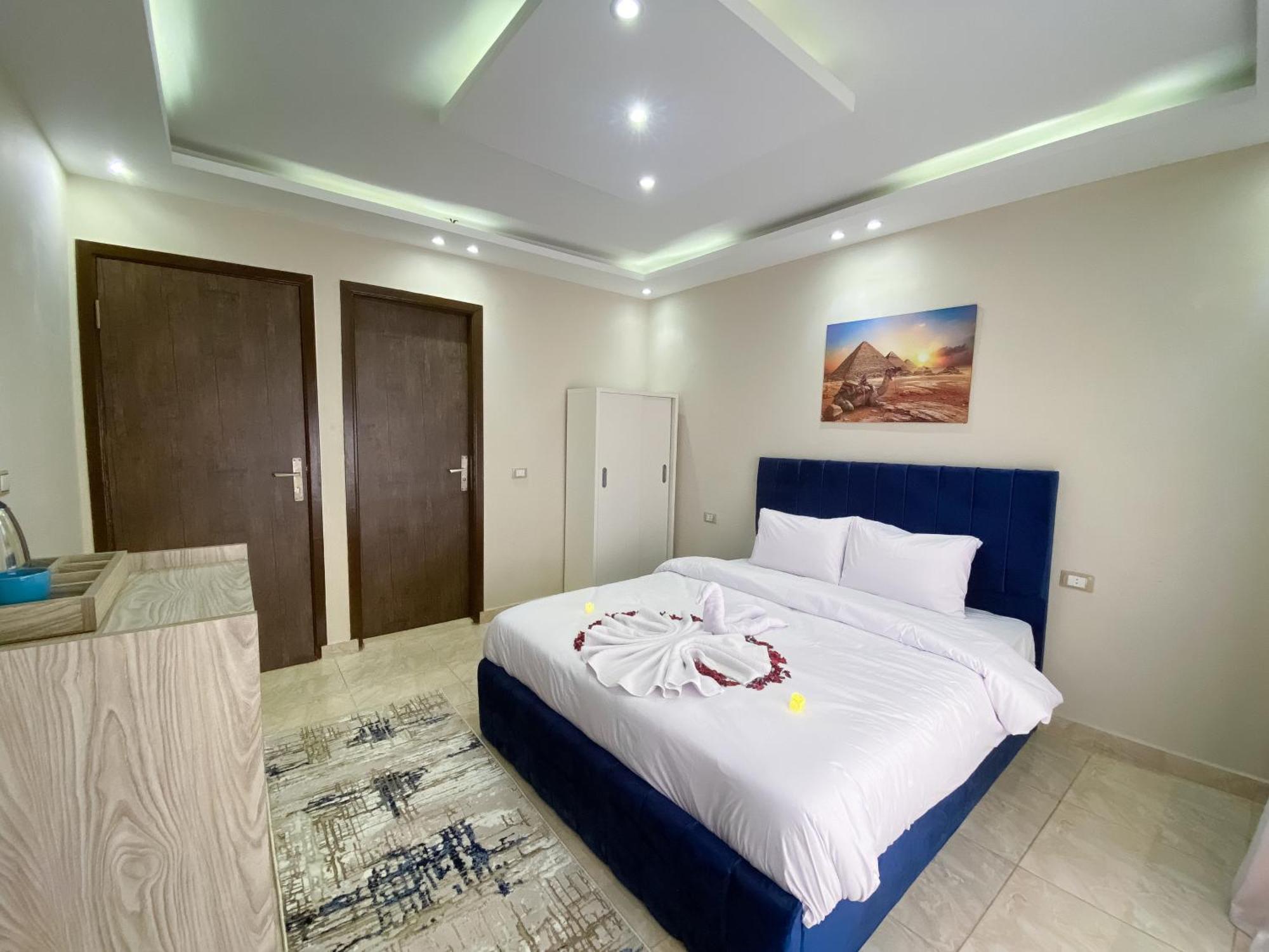 Young Pharaoh View Inn Кайро Екстериор снимка