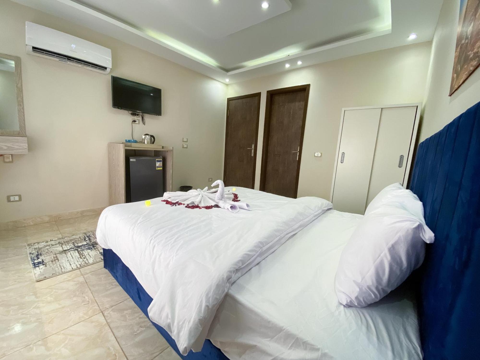 Young Pharaoh View Inn Кайро Екстериор снимка
